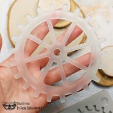 Redesign with Prima Redesign - Finnabair Mould - Large Gears