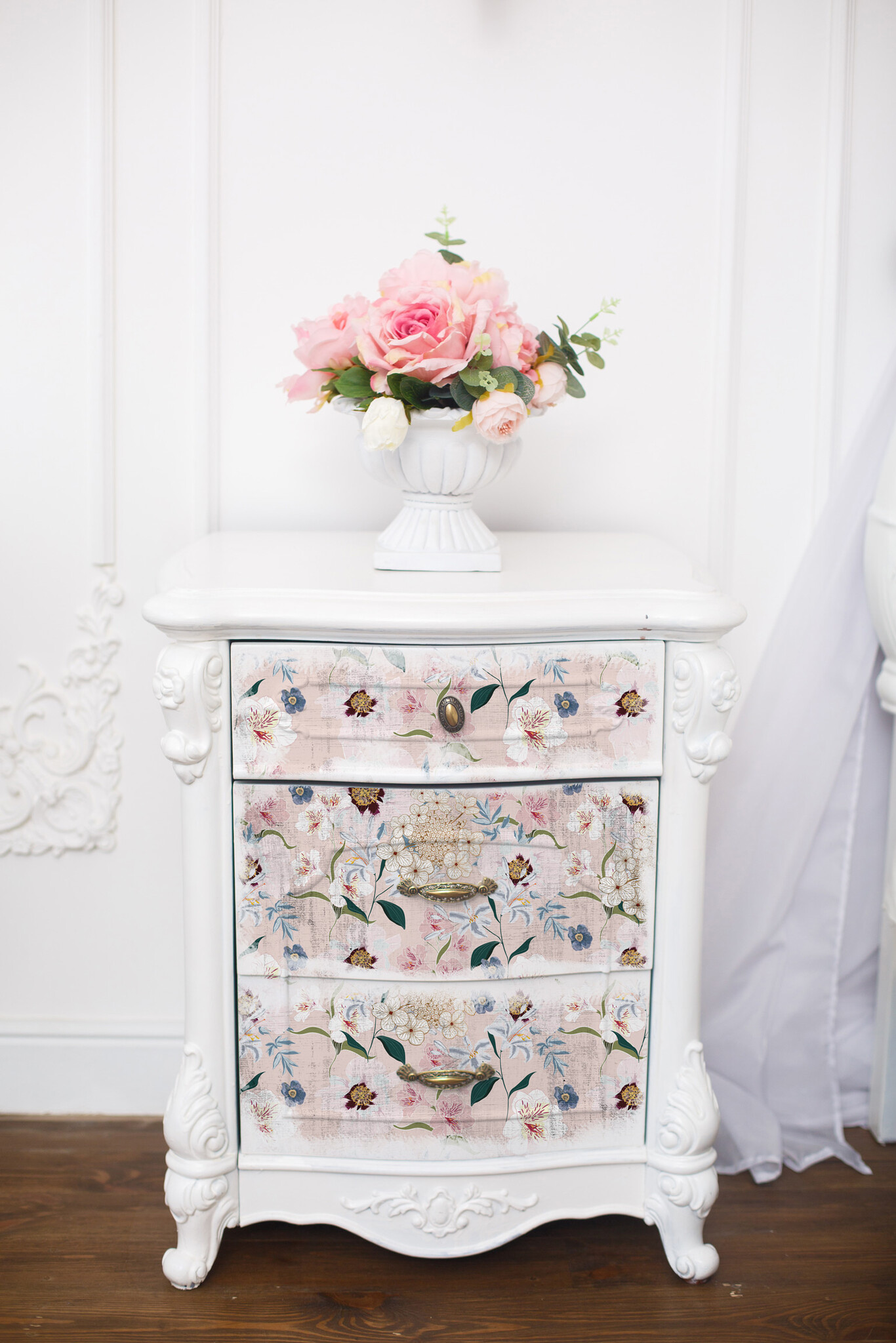 Redesign with Prima Redesign - Decoupage Tissue Paper - Blush Floral