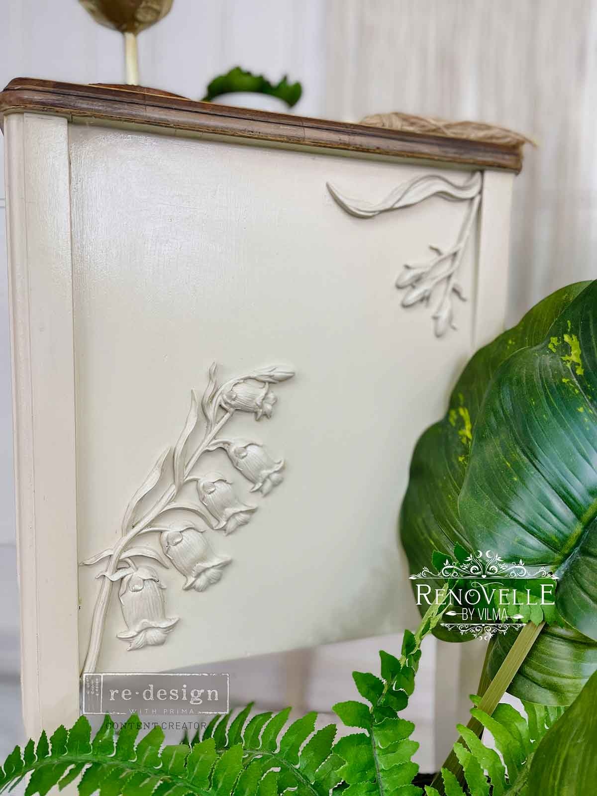Redesign with Prima Redesign - Mould - Sweet Bellflower