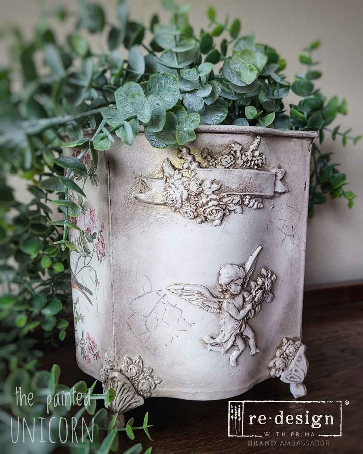 Redesign with Prima Redesign - Mould - Blooming Banners