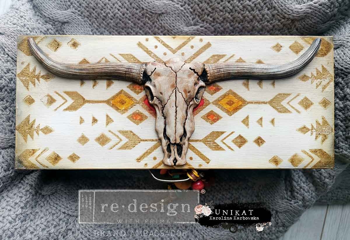 Redesign with Prima Redesign - MOULD - Wild West Whispers