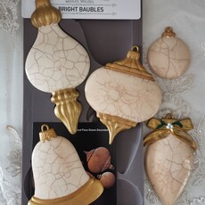 Redesign with Prima Redesign - Mould - Bright Baubles