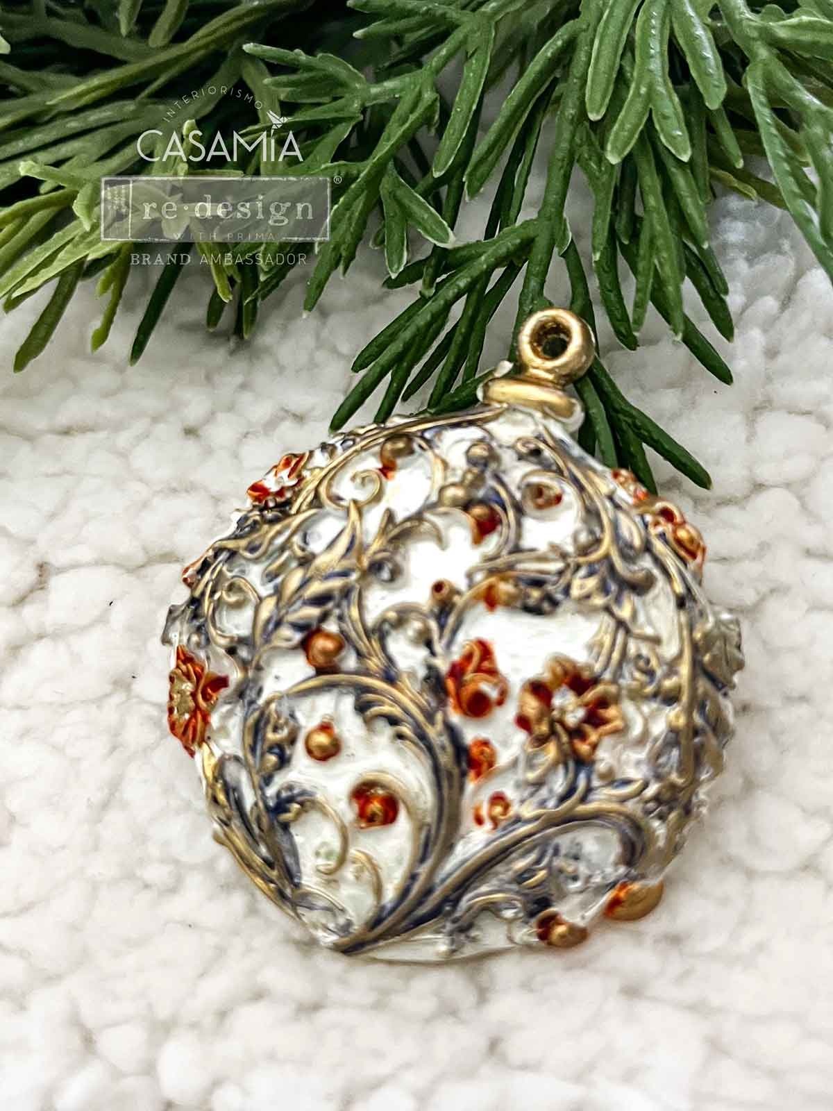 Redesign with Prima Redesign - Mould - Shimmering Holiday Ornaments