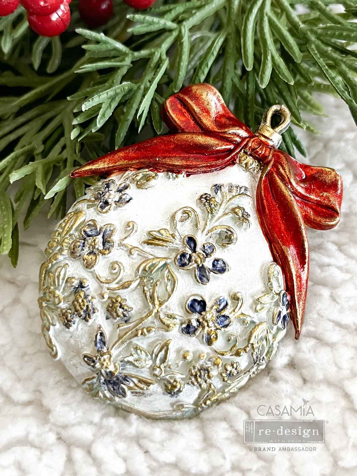 Redesign with Prima Redesign - Mould - Shimmering Holiday Ornaments