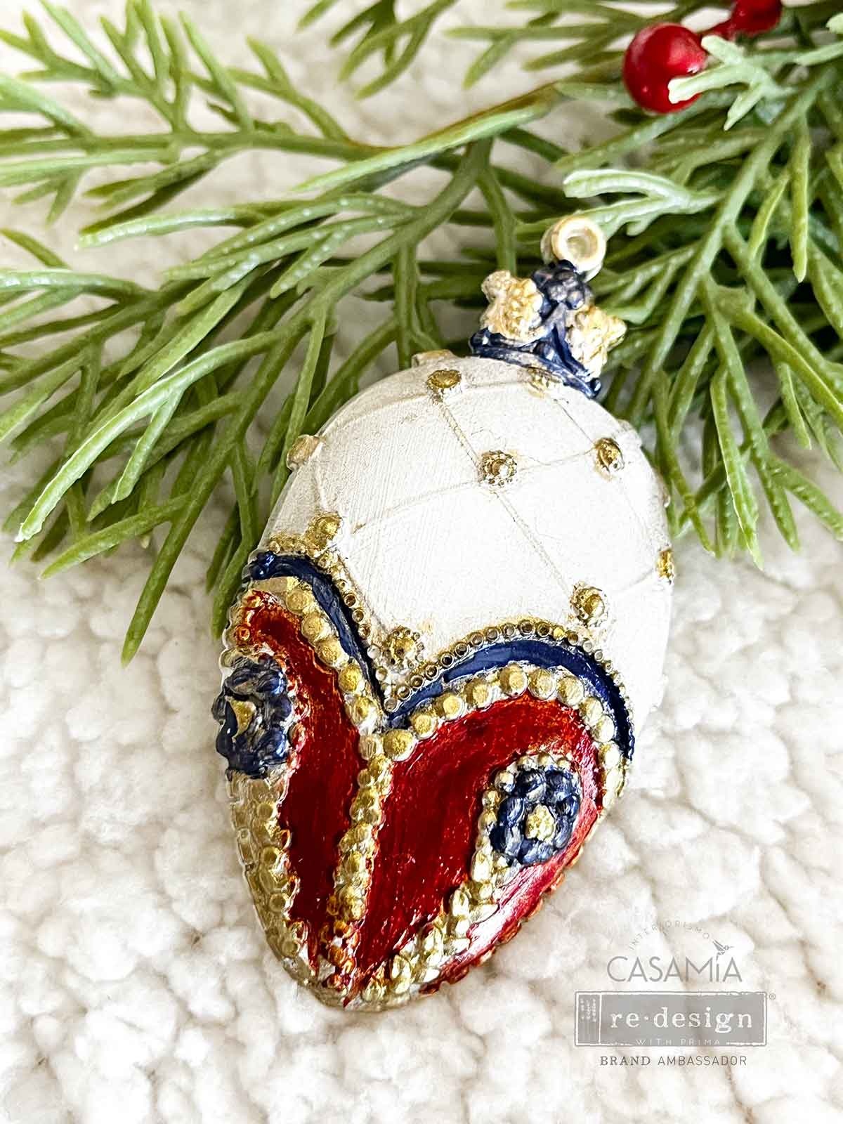 Redesign with Prima Redesign - Mould - Shimmering Holiday Ornaments