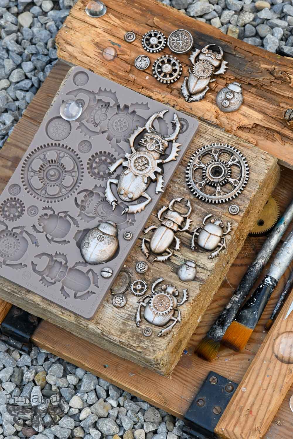 Redesign with Prima Redesign - Mould - Steampunk Beetles (Finnabair)