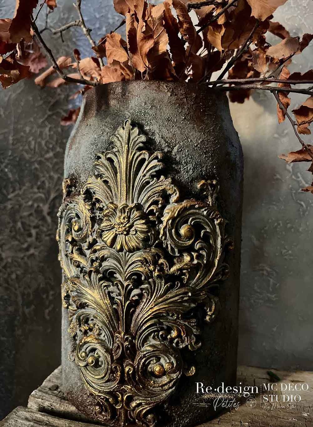 Redesign with Prima Redesign - Mould - Salon De La Belle Epoque