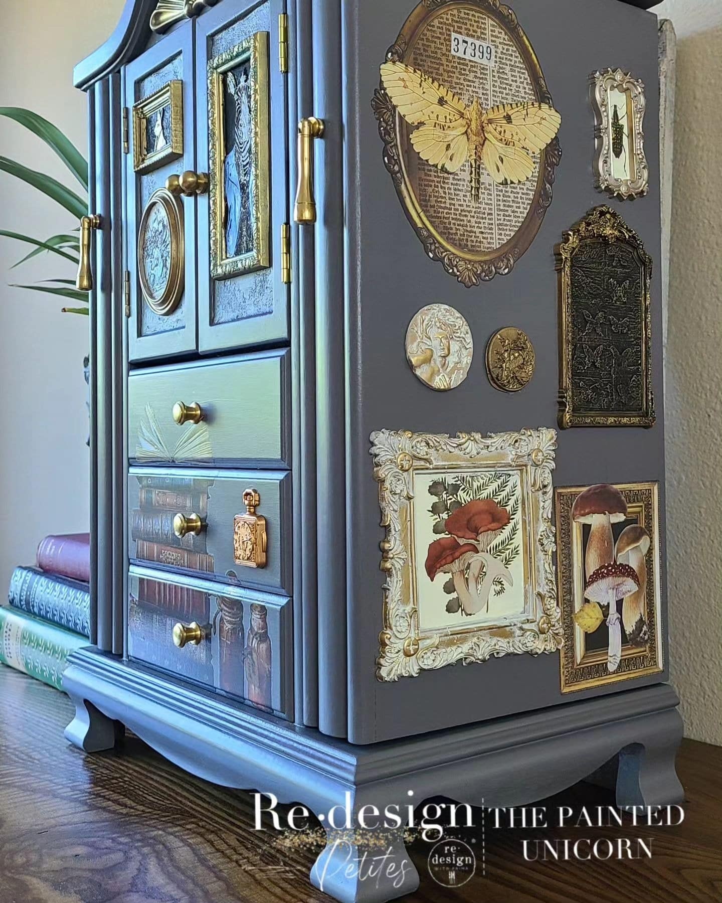 Redesign with Prima Redesign - Mould - Blackwood Manor