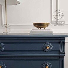 Redesign with Prima Redesign - Mould - Engraved Medallions (KACHA)