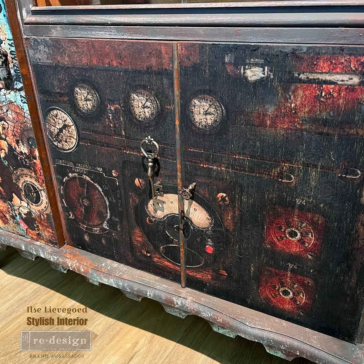 Redesign with Prima Redesign - Decoupage Fiber Paper A1 - Aged Machinery Elegance