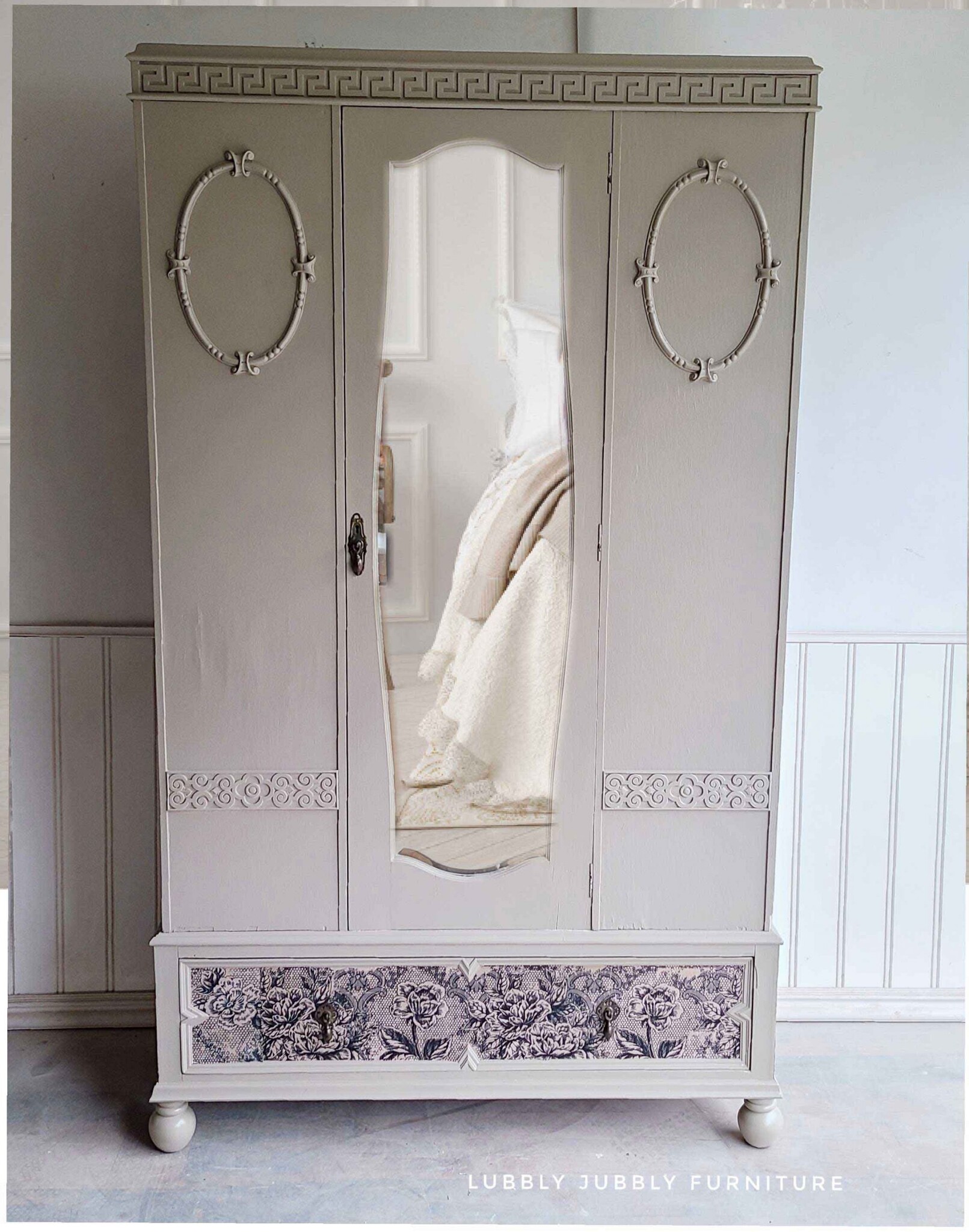 Redesign with Prima Redesign - Decoupage Fiber Paper A1 - Antique Laces