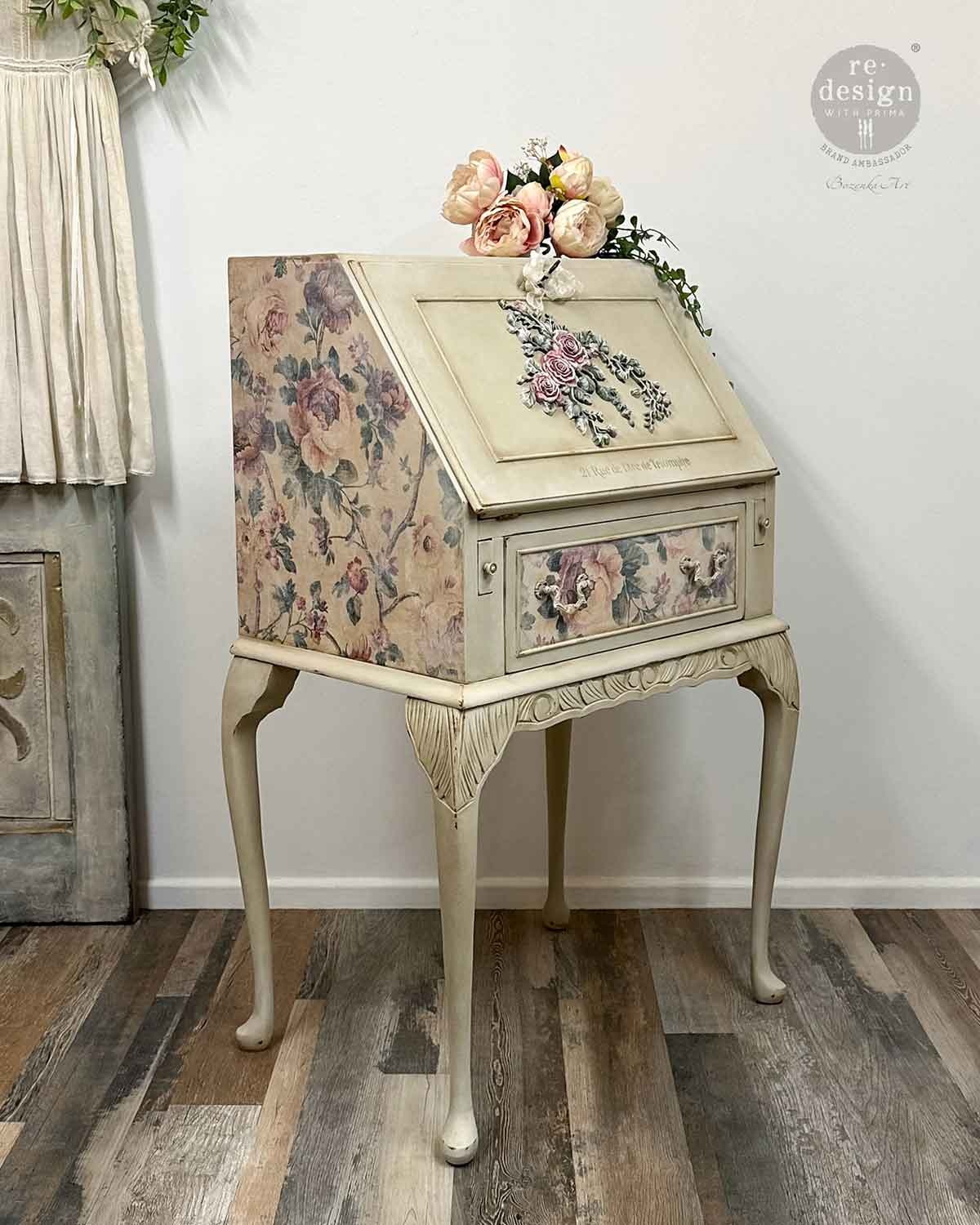 Redesign with Prima Redesign - Decoupage TISSUE Paper  - Timeless Blooms (KACHA)