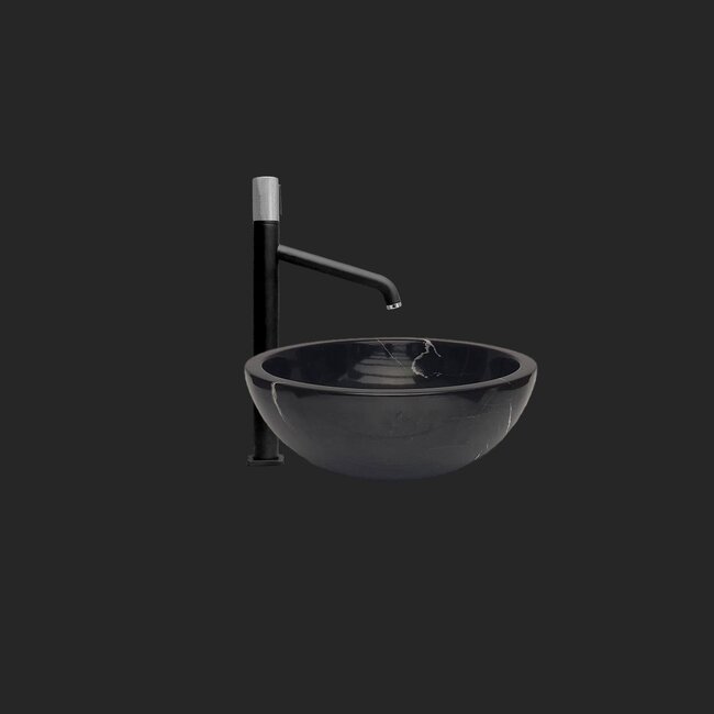 Como wastafelkraan geribbeld design, verhoogd in mat zwart