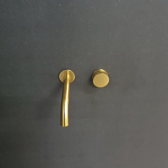 Como Mood 60 inbouw wastafelkraan messing goud PVD. 4 varianten kraanuitloop met montage-box