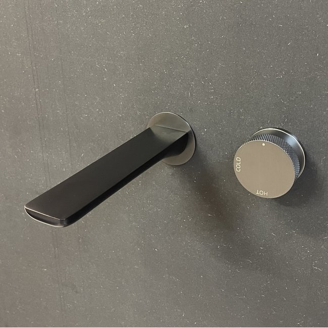 Como Wastafelkraan inbouw Mood 60 gunmetal met 21 cm vierkante uitloop