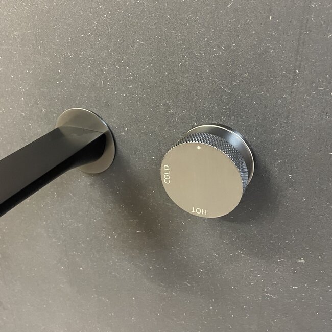 Como Wastafelkraan inbouw Mood 60 gunmetal met 21 cm vierkante uitloop