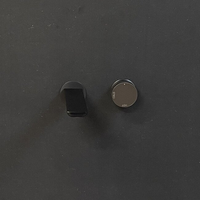 Como Wastafelkraan inbouw Mood 60 gunmetal met 21 cm vierkante uitloop