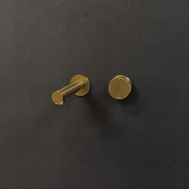 Como inbouw wastafelkraan Mood 60. 20 cm uitloop. Goud PVD-afbouwdeel met inbouwdeel