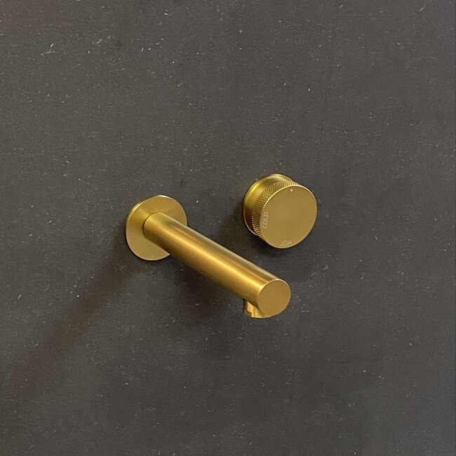 Como inbouw wastafelkraan Mood 60. 20 cm uitloop. Goud PVD-afbouwdeel met inbouwdeel