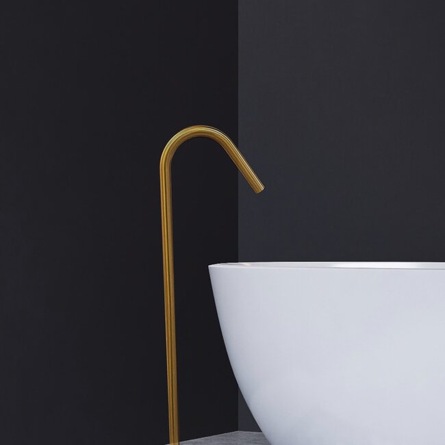 Como Vrijstaande baduitloop geborsteld messing goud