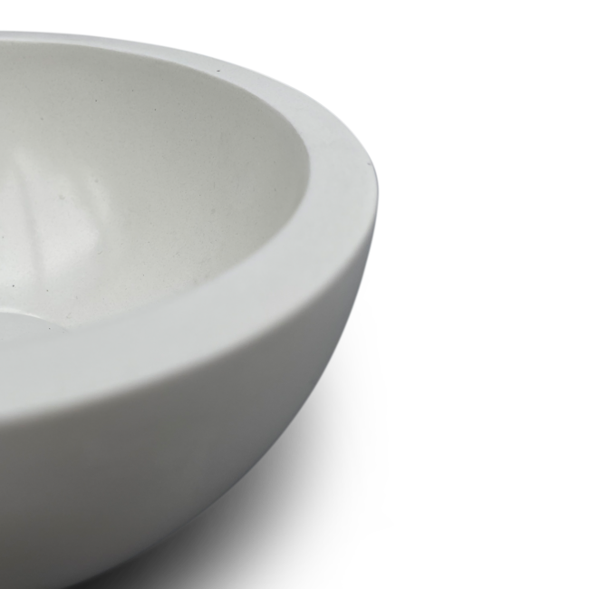 fontein toilet, concrete waskom wit met planchet