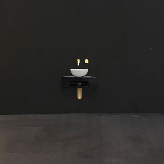 fontein toilet, concrete waskom wit met planchet