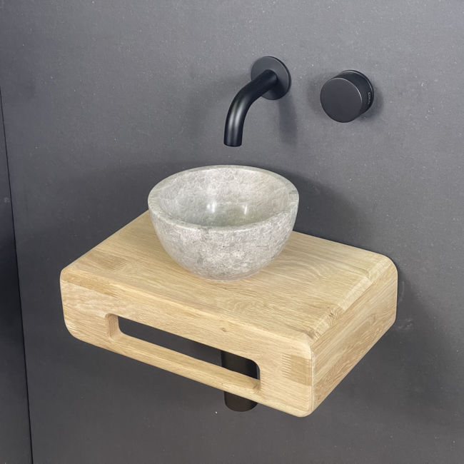Como fonteinset toilet Tundra. Natuursteen mini waskom met eiken hout plank