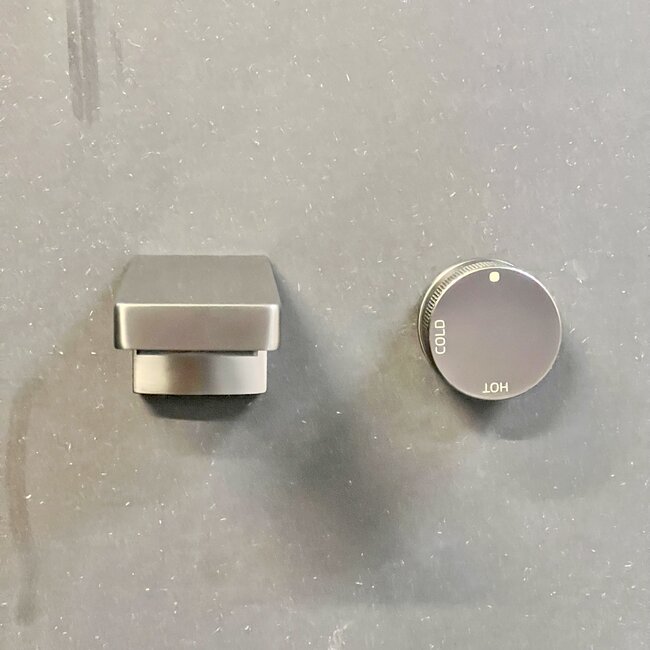 Como Mood 60 inbouw wastafelkraan L-Line GUNMETAL, waterbesparend.