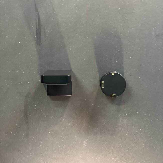 Como Mood 60 inbouw wastafelkraan  L-Line ZWART, waterbesparend.