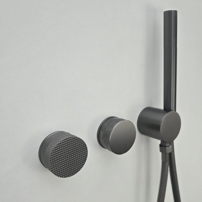 Como Mood 60 Plus badkraan gun metal met handdouche-set
