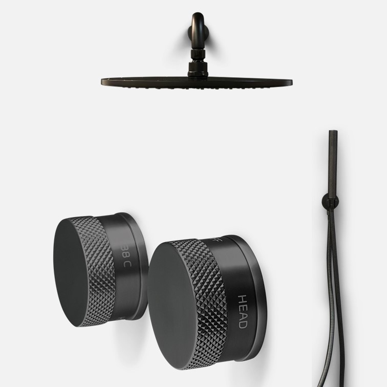 Geef je badkamer een stijlvolle upgrade met een zwarte doucheset.