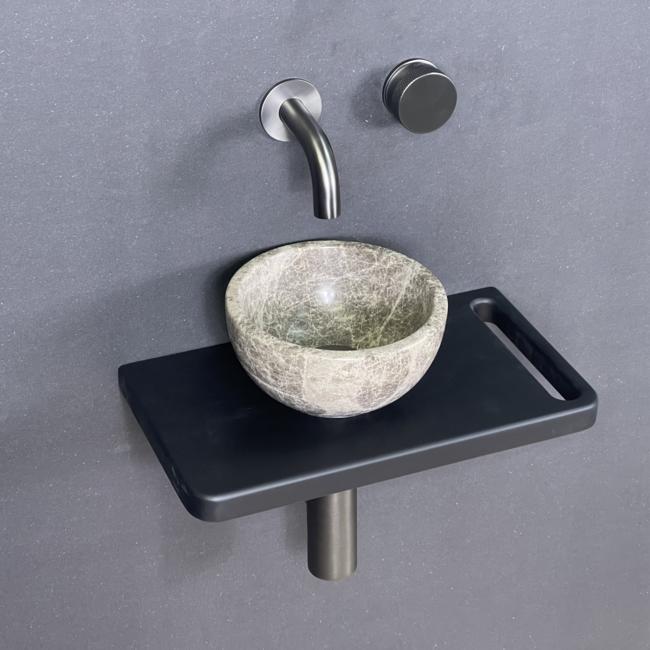 Como Mini Toilet Fonteinset – Zwarte Planchet met Handdoekhouder & Natuursteen Waskom, Gunmetal Fonteinkraan, Sifon en Afvoerplug