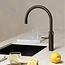 Quooker  Fusion Roud gun metal kraan is een 3-in-1 keukenkraan