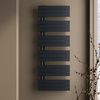 Sanitear Zwarte badkamer radiator verticaal 50cm breed