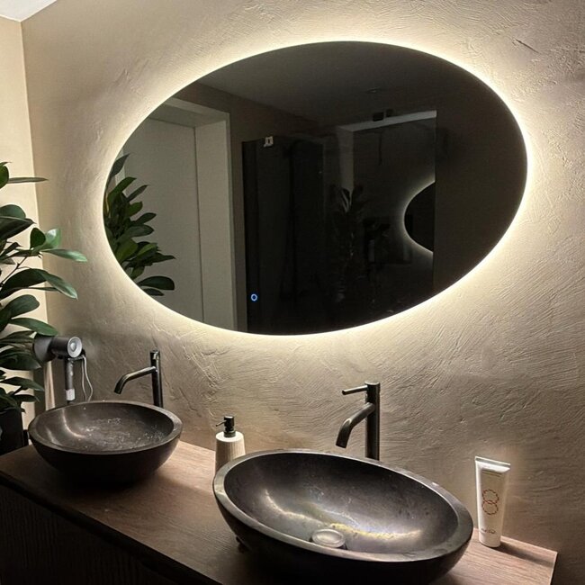Loxa Badkamerspiegel 120x70 cm met Afgeronde Hoeken, LED Verlichting, Spiegelverwarming en Touchbediening | Rondo