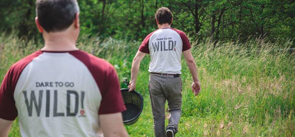 Alvinne geeft er eentje weg & intekening bokbier