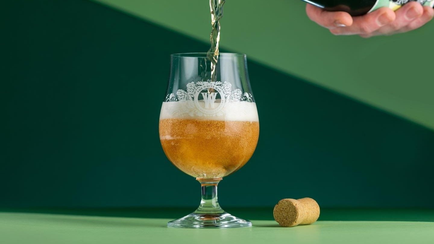 Schwarze Rose & The White Hag