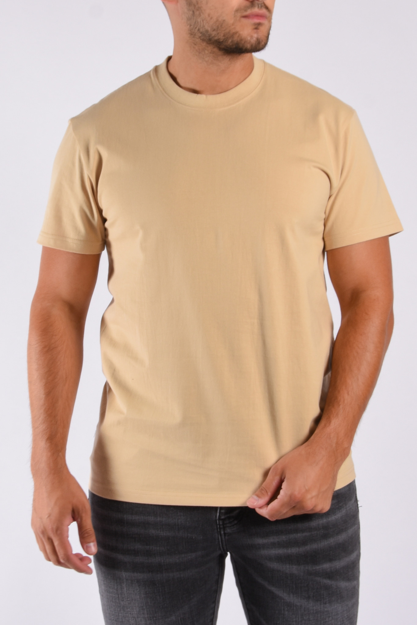 Assimileren Reciteren Draaien Basic T-shirt Regular Fit “Kris” Beige - Yugo Menswear Herenmode Winkel  Heerlen en Online Webshop