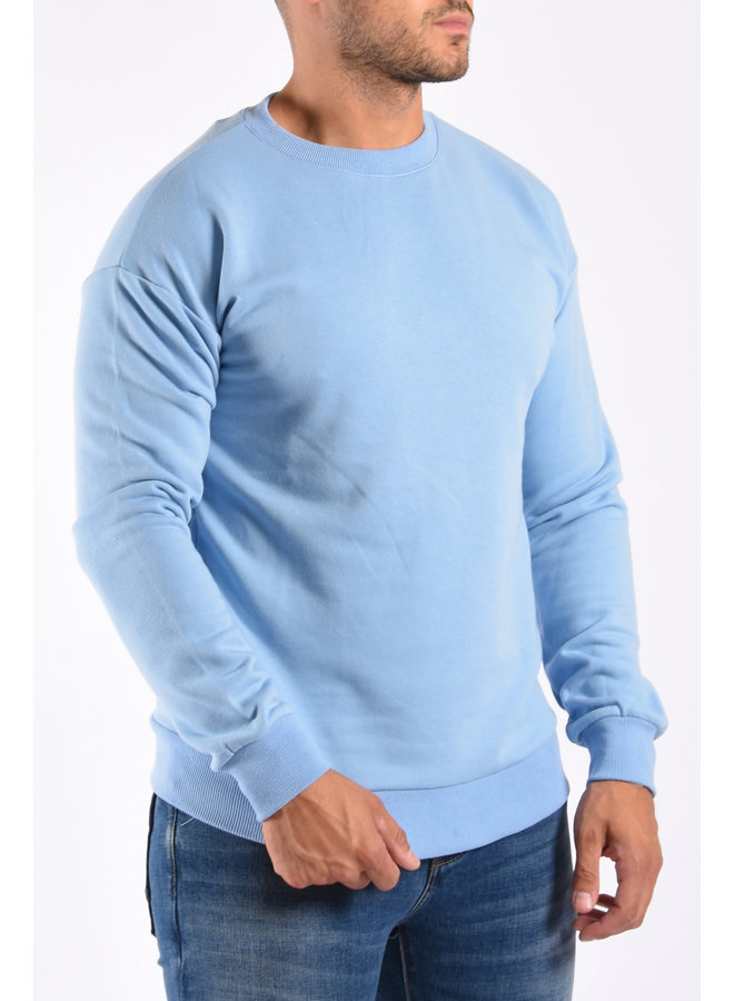 Basic Sweater “Noah” Baby Blue