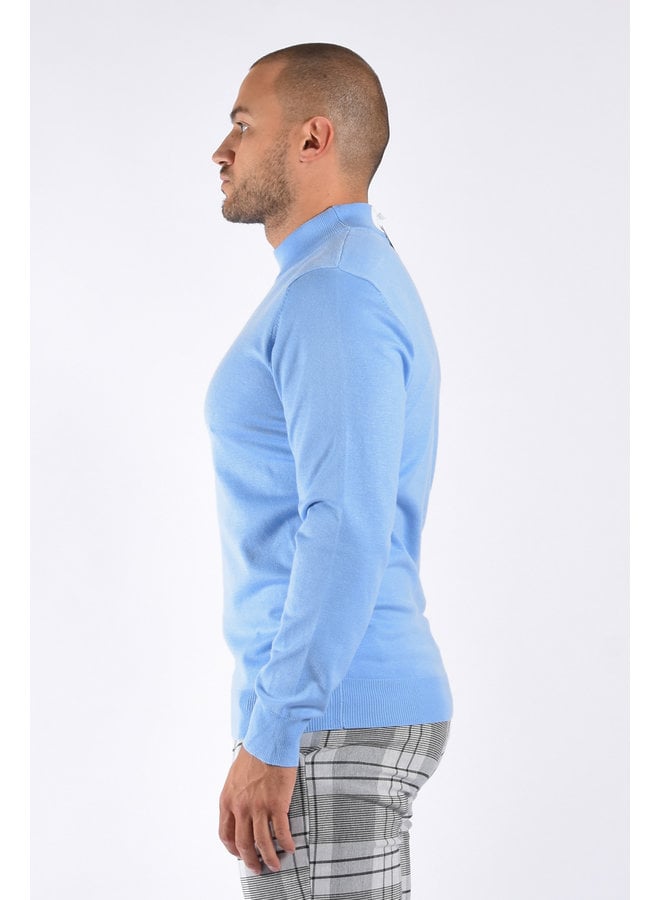 Basic Premium Turtle Neck Light Blue