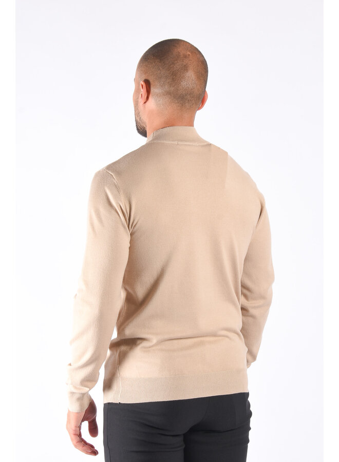 Premium Basic Turtle Neck Beige