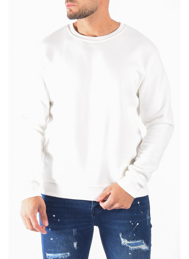 Basic sweater “caleb” White