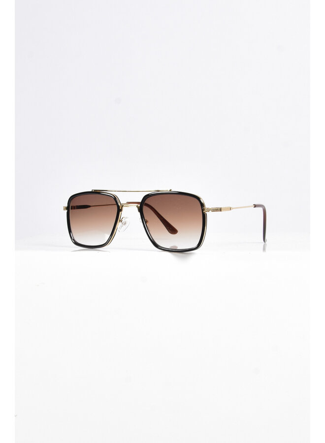 Premium Black/Gold Aviator Sunglasses Brown Tint