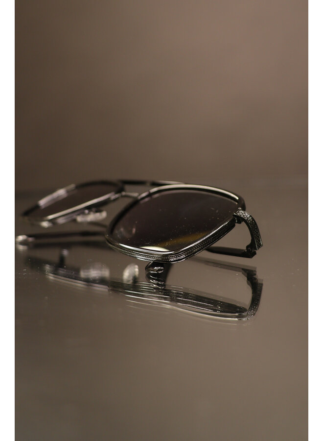 Premium Black/Black Aviator Sunglasses Black Tint