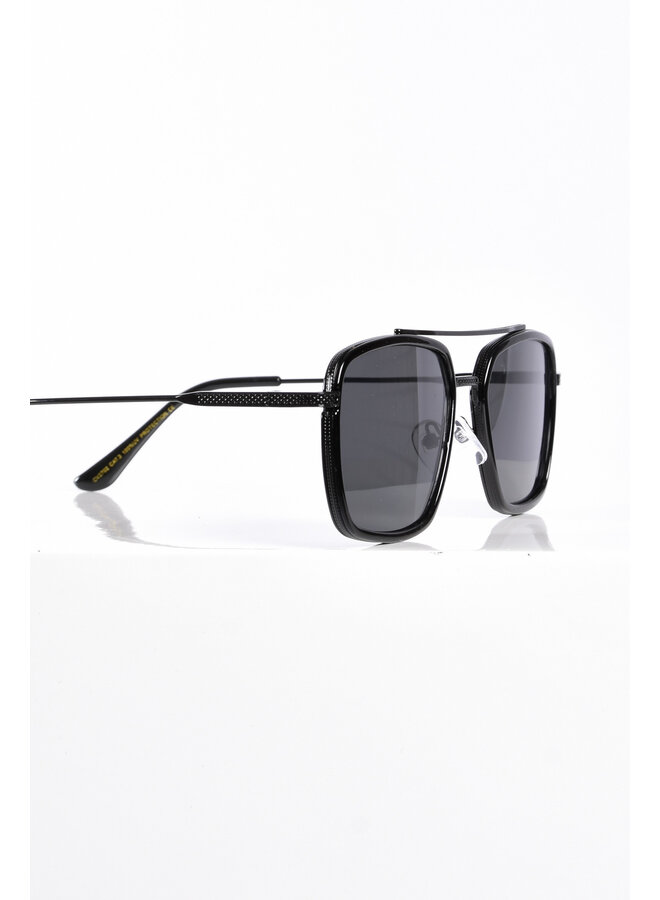 Premium Black/Black Aviator Sunglasses Black Tint