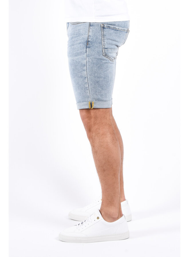Slim Fit Stretch Jeans Shorts “Lenn” Light Blue Washed