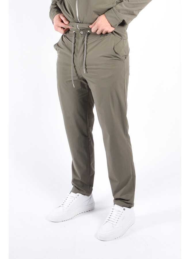 Multi Tech Suit “Terence” Green