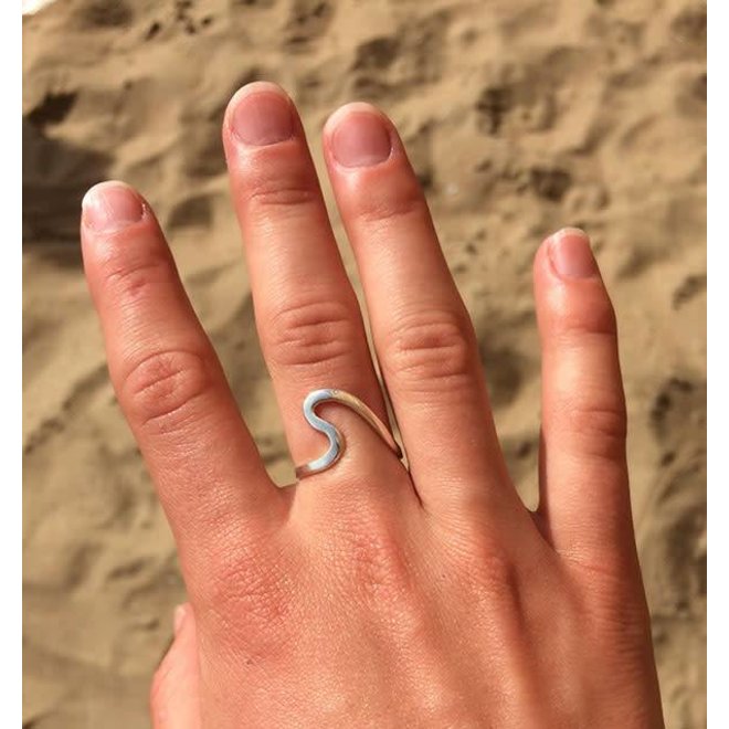 Almond Bird Wave Ring