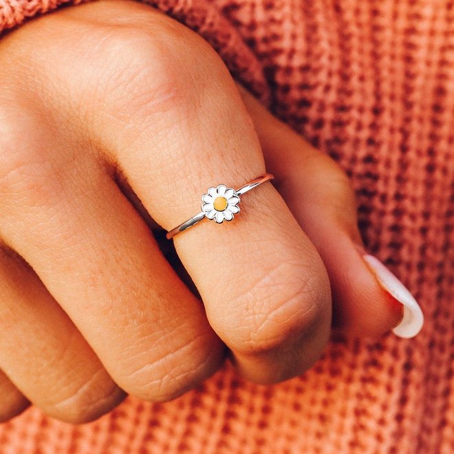 Pura Vida Daisy Ring Silver