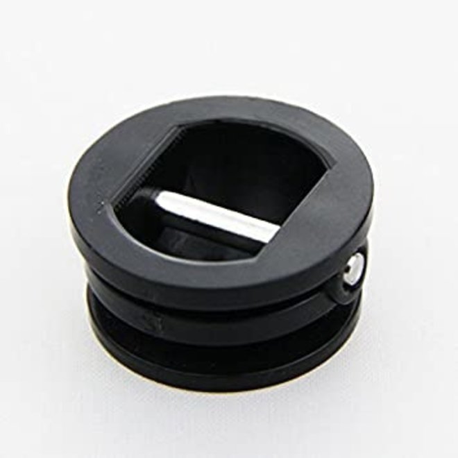 Eurofins Leash Plug